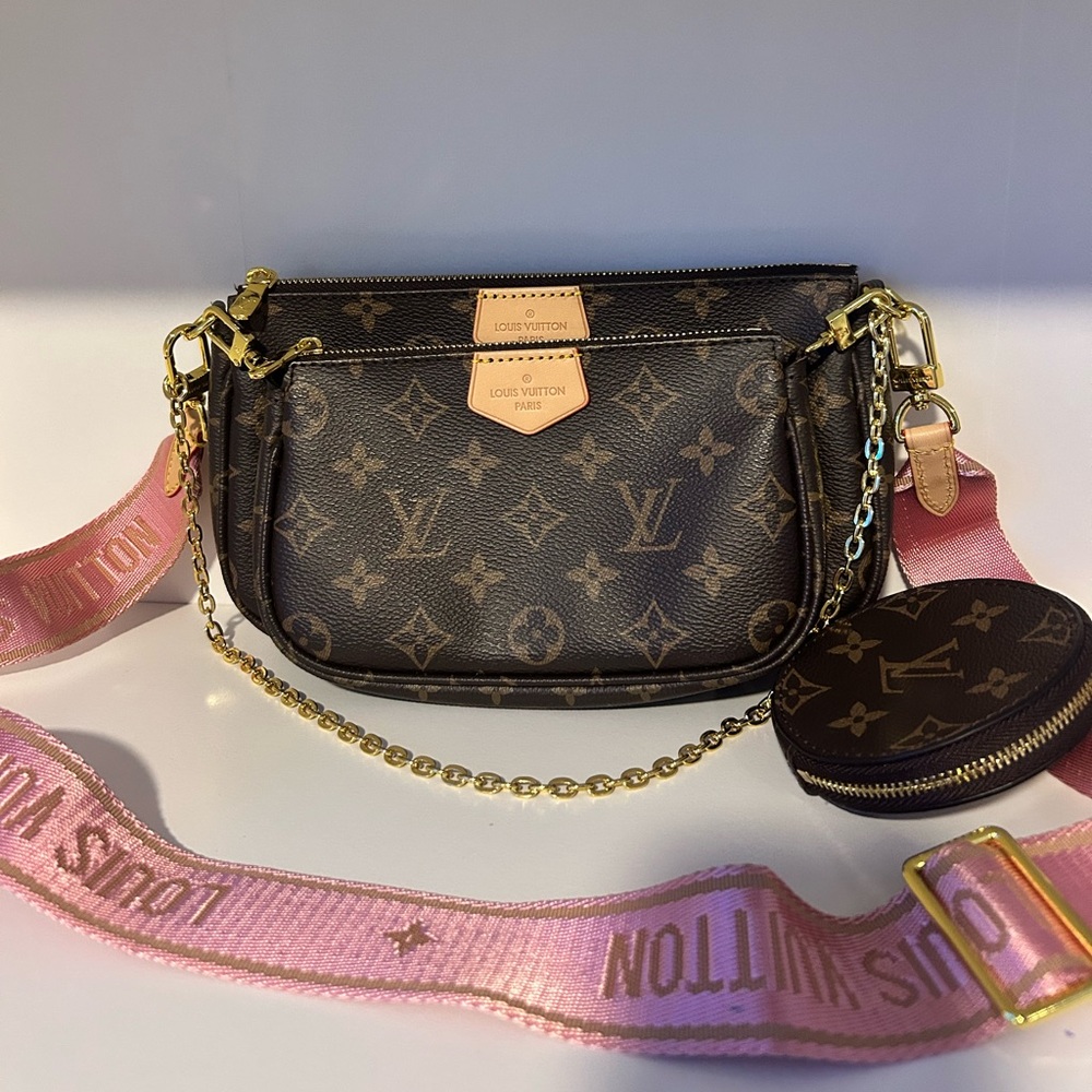 LV bag - FAKE
